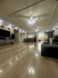 Blk 285A Toh Guan Road (Jurong East), HDB Executive #553780531